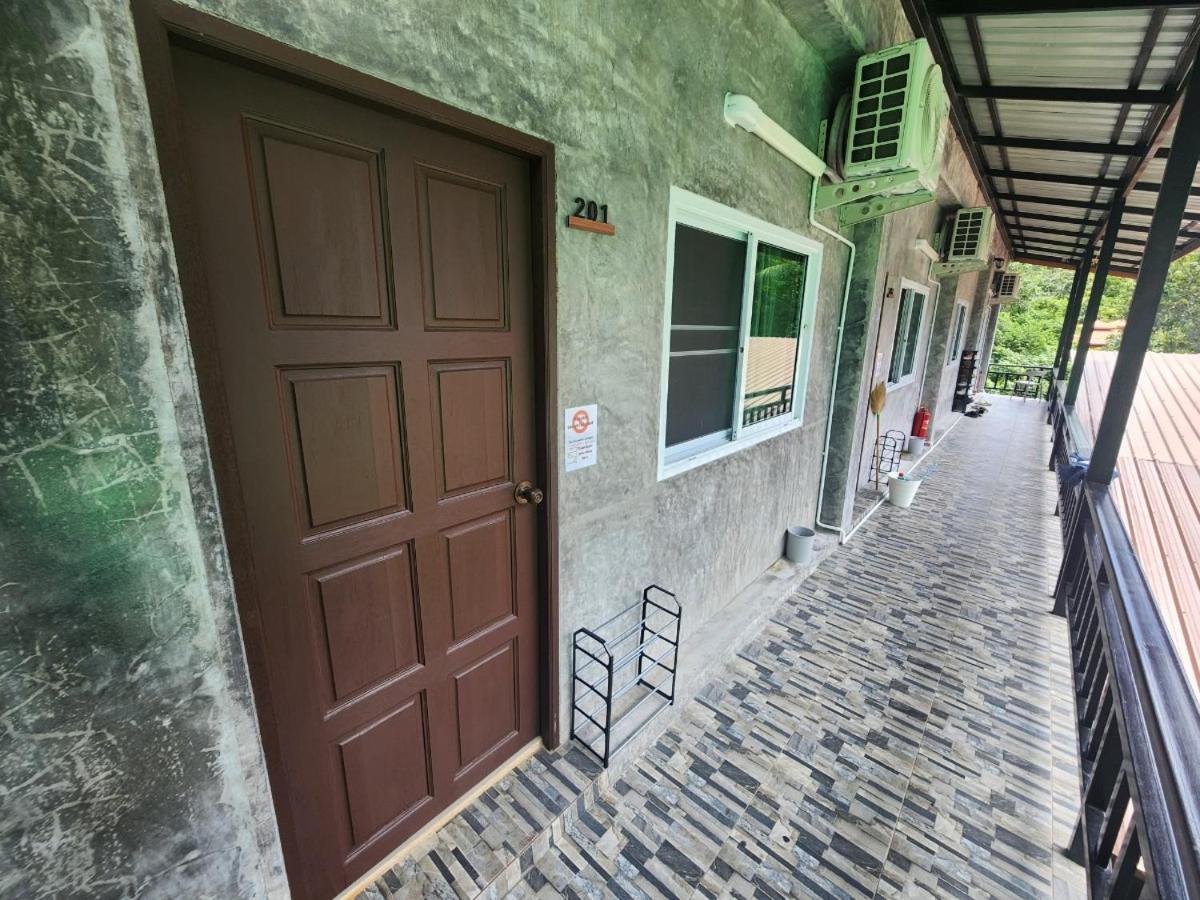 Skypearl Guesthouse & Pub Κο Τάο Εξωτερικό φωτογραφία